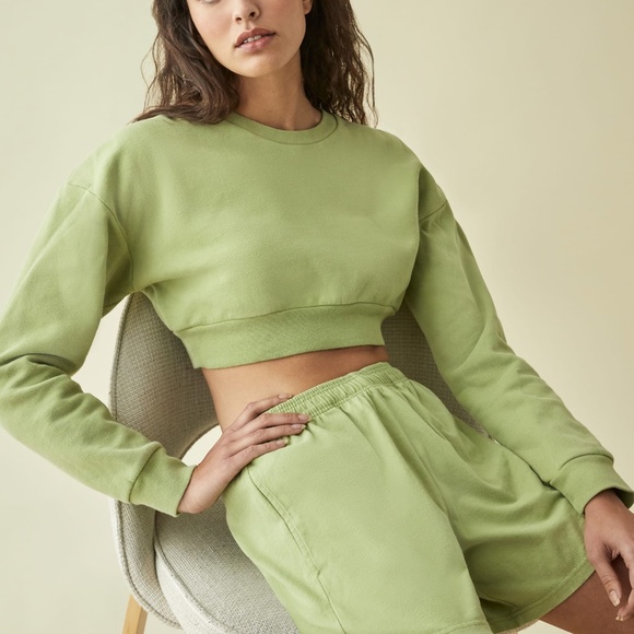 Reformation Hunter Sweatshirt – Cropped Pullover (Lightly Used) - Size S - Picture 4 of 4